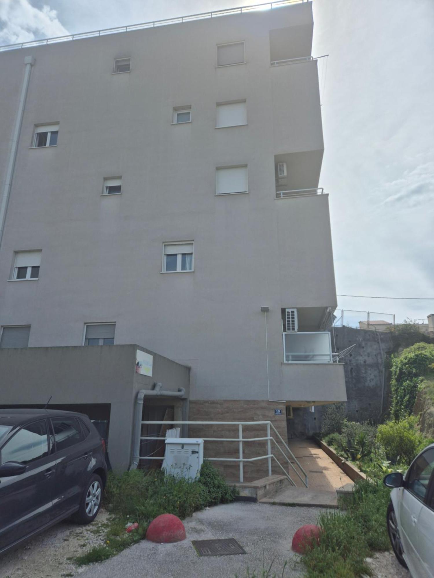 Apartment Znjan Split