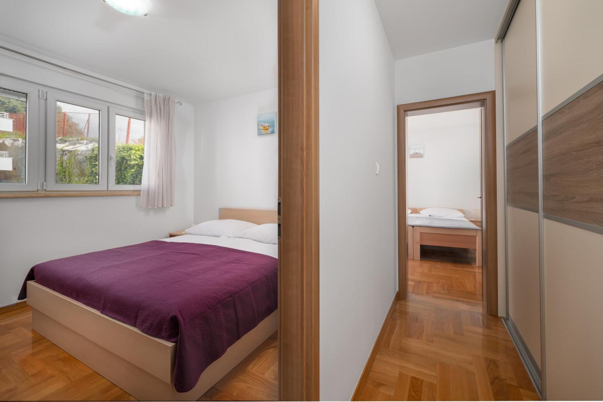 Apartment Znjan *